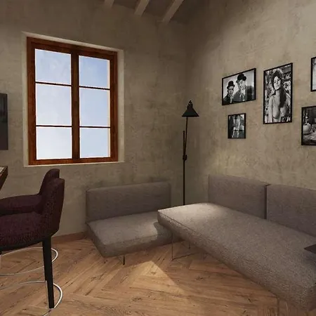 Oltrarno Hotel *